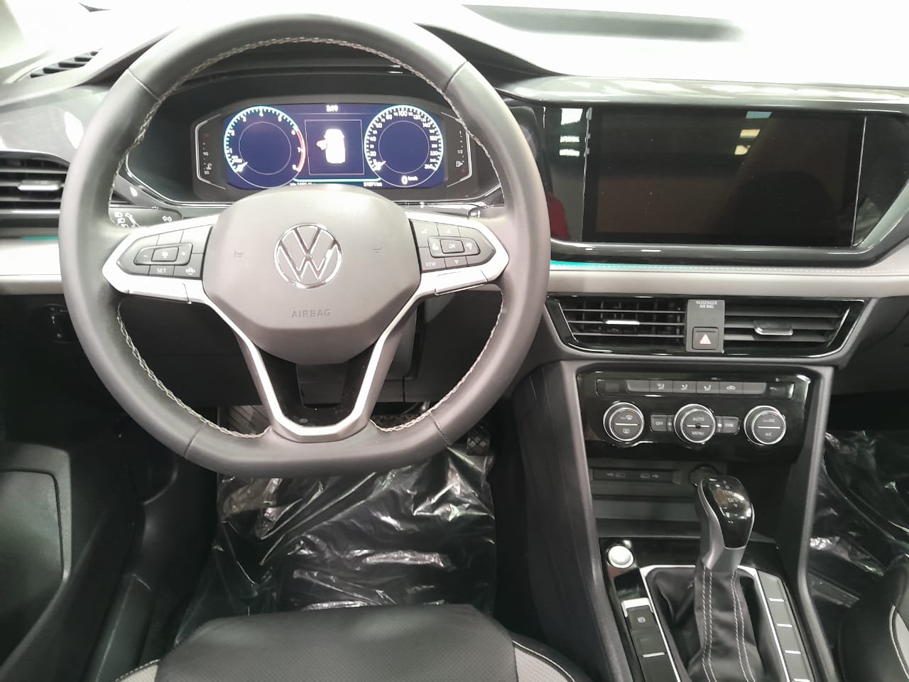 Volkswagen Taos Highline 2022